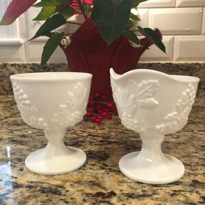 Indiana Glass Colony Harvest Grape Milk Glass Sugar and Creamer Set